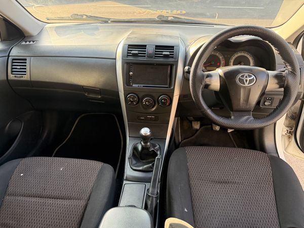 2017-Toyota-Corolla-16-Esteem image:5