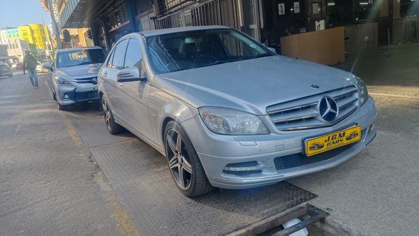 2010-Mercedes-Benz-C-Class-C-180K-BlueEfficiency image:2