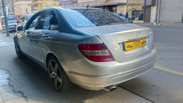 2010-Mercedes-Benz-C-Class-C-180K-BlueEfficiency image:5