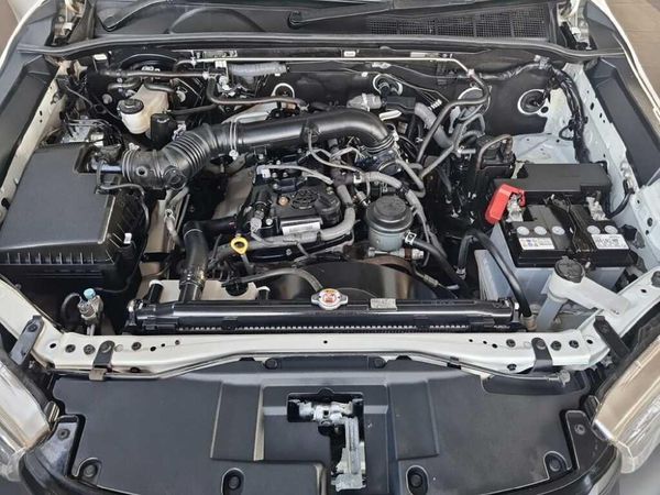 2024-Toyota-Hilux-20-VVTi-Single-Cab image:15