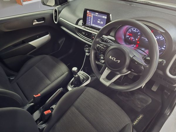 2022-Kia-Picanto-10-Street image:7