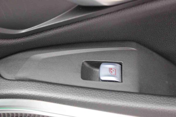 2023-BMW-3-Series-320i-M-Sport-Auto image:20
