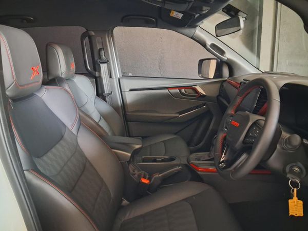 2026-Isuzu-D-Max-19-DDI-HR-X-Rider-4x4-Auto-Double-Cab image:18