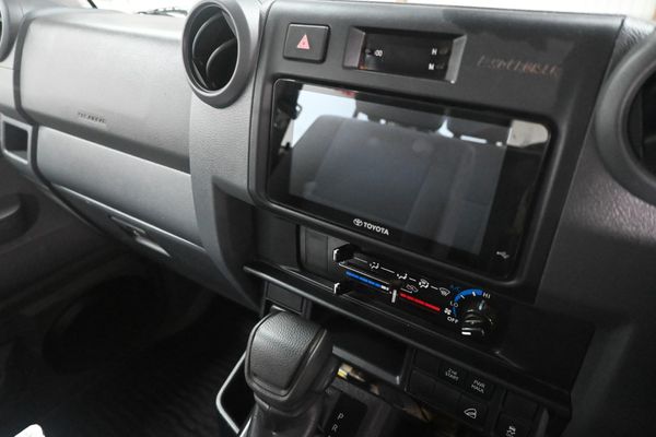 2024-Toyota-Land-Cruiser-79-28-GD-6-Auto-Double-Cab image:12