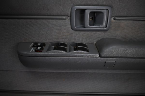 2024-Toyota-Land-Cruiser-79-28-GD-6-Auto-Double-Cab image:13