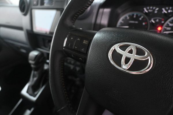 2024-Toyota-Land-Cruiser-79-28-GD-6-Auto-Double-Cab image:14