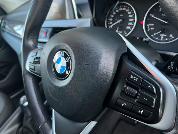 2016-BMW-X1-sDrive20d image:16