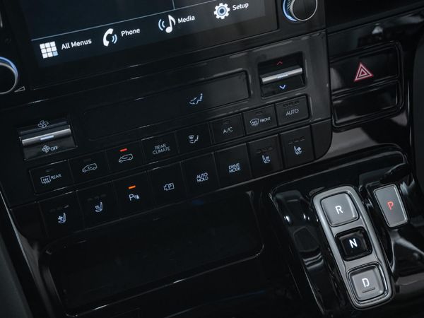 2025-Hyundai-Staria-22d-Luxury-Auto image:13