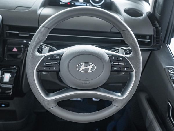 2025-Hyundai-Staria-22d-Luxury-Auto image:24