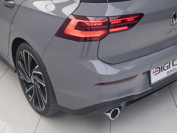2024-Volkswagen-Golf-8-GTI-20-TSI-Auto image:9