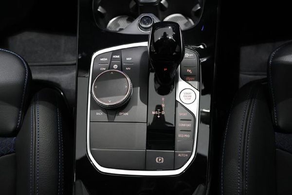 2023-BMW-1-Series-118i-M-Sport image:11