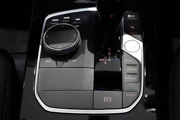 2023-BMW-1-Series-118i-M-Sport image:12