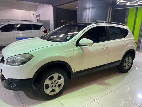 2010-Nissan-Qashqai-16-Acenta image:1