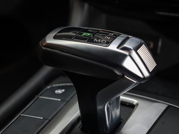 2022-GWM-P-Series-PV-20-TD-LS-Auto-Double-Cab image:7