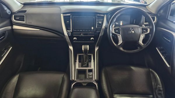 2021-Mitsubishi-Pajero-Sport-24D-Auto image:7