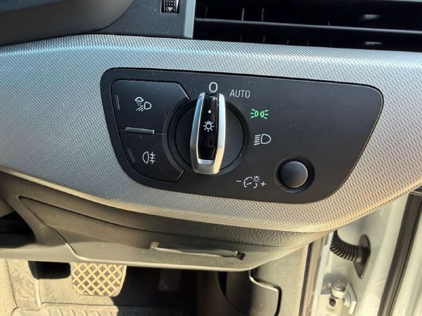 2016-Audi-A4-14-TFSI-Auto image:14