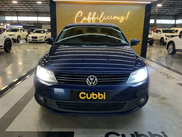 2013-Volkswagen-Jetta-VI-14-TSI-Comfortline image:1