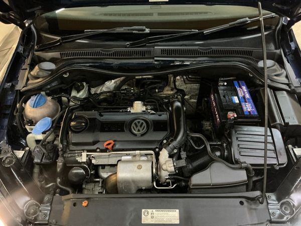2013-Volkswagen-Jetta-VI-14-TSI-Comfortline image:24