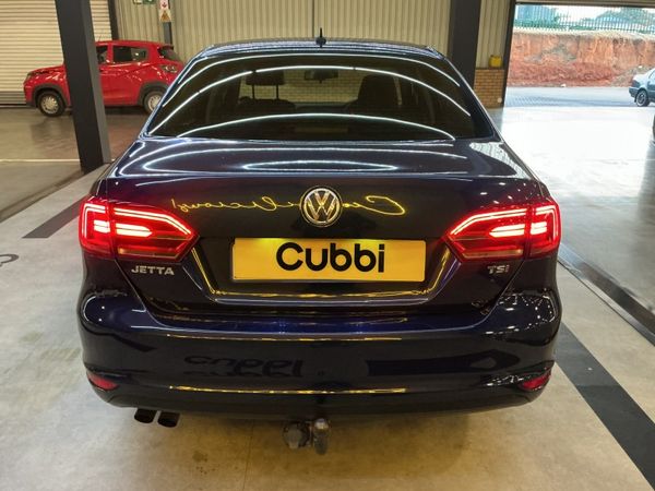 2013-Volkswagen-Jetta-VI-14-TSI-Comfortline image:5