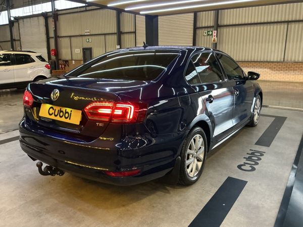 2013-Volkswagen-Jetta-VI-14-TSI-Comfortline image:7