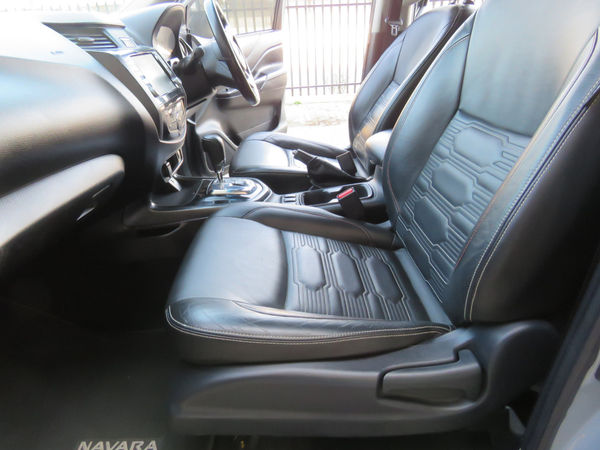 2022-Nissan-Navara-25-DDTi-PRO-2X-Auto-Double-Cab image:10