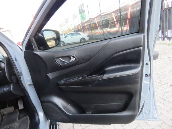 2022-Nissan-Navara-25-DDTi-PRO-2X-Auto-Double-Cab image:13