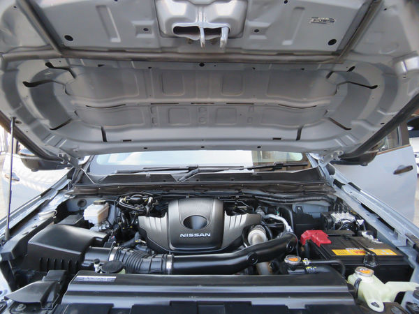 2022-Nissan-Navara-25-DDTi-PRO-2X-Auto-Double-Cab image:17