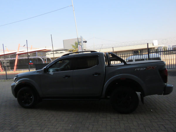 2022-Nissan-Navara-25-DDTi-PRO-2X-Auto-Double-Cab image:7