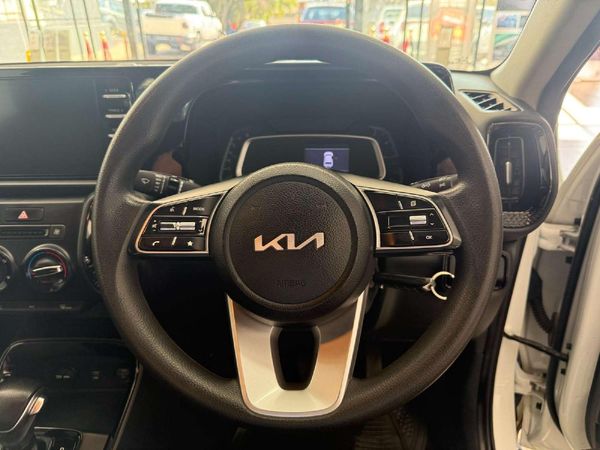 2023-Kia-Sonet-15-LX-CVT image:12