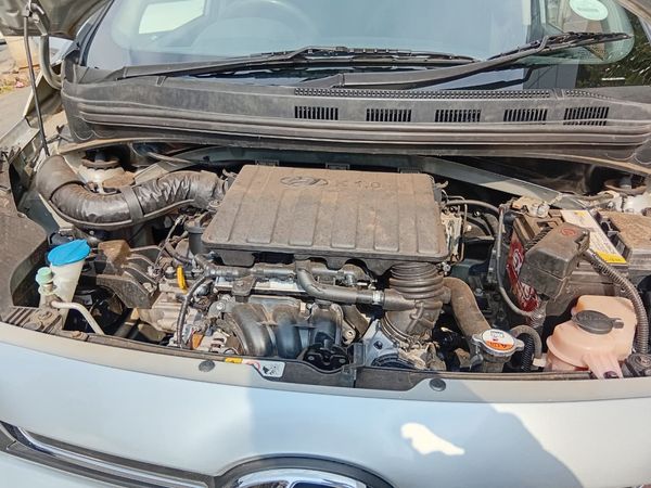 2019-Hyundai-Grand-i10-10-Motion image:11
