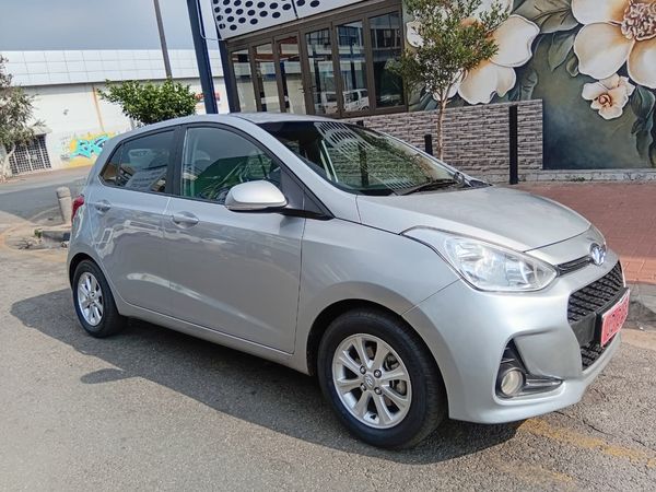2019-Hyundai-Grand-i10-10-Motion image:2