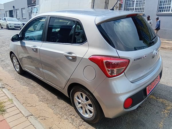 2019-Hyundai-Grand-i10-10-Motion image:6