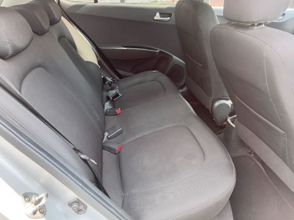 2019-Hyundai-Grand-i10-10-Motion image:8