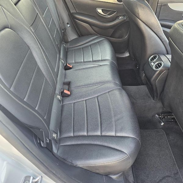 2016-Mercedes-Benz-GLC-Coupe-220d-Exclusive image:11