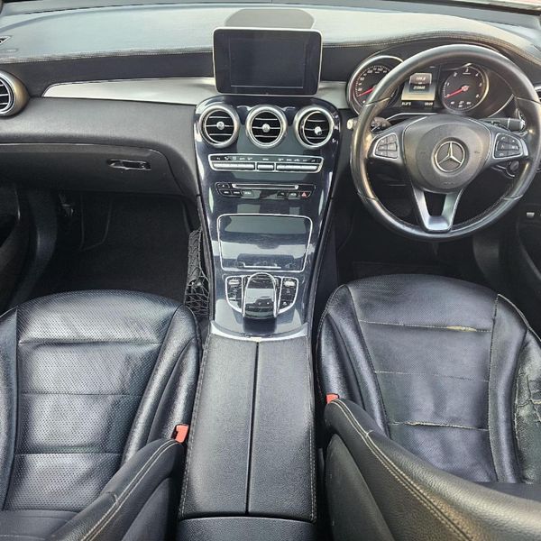 2016-Mercedes-Benz-GLC-Coupe-220d-Exclusive image:15
