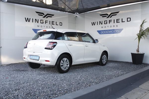 2025-Suzuki-Swift-12-GL image:3
