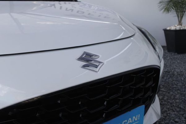 2025-Suzuki-Swift-12-GL image:8