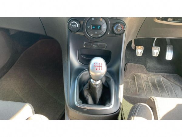 2016-Ford-Fiesta-ST-16-EcoBoost-GDTi image:12