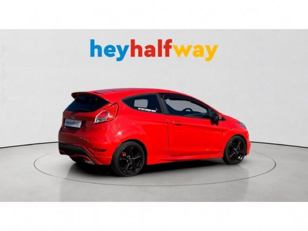 2016-Ford-Fiesta-ST-16-EcoBoost-GDTi image:7