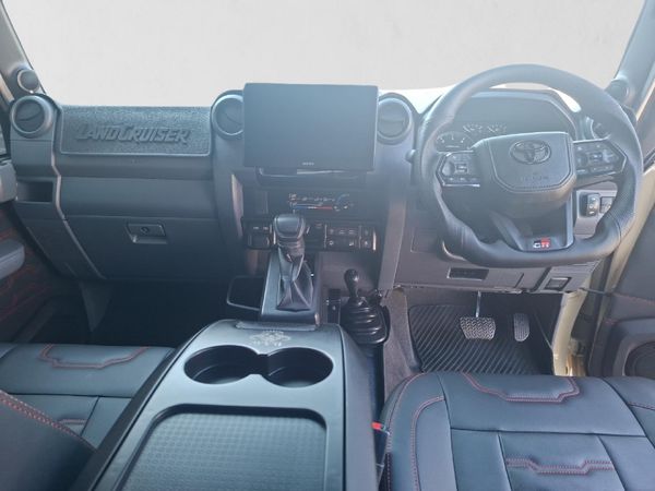 2026-Toyota-Land-Cruiser-79-28-GD-6-Auto-Double-Cab image:17