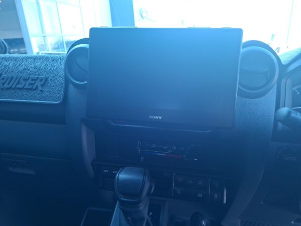 2026-Toyota-Land-Cruiser-79-28-GD-6-Auto-Double-Cab image:18