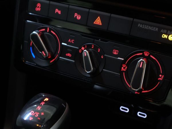 2021-Volkswagen-T-Cross-10-TSI-Comfortline-Auto image:16