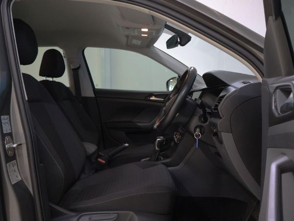 2021-Volkswagen-T-Cross-10-TSI-Comfortline-Auto image:21