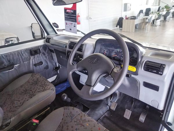 2026-Mahindra-Bolero-Maxi-Truck-25-TD-Single-Cab image:7