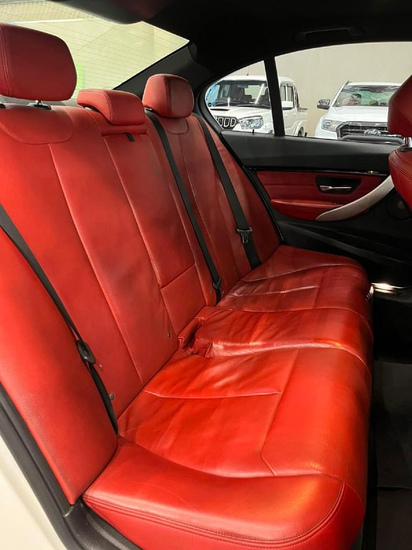 2016-BMW-3-Series-340i-M-Sport-Auto image:11