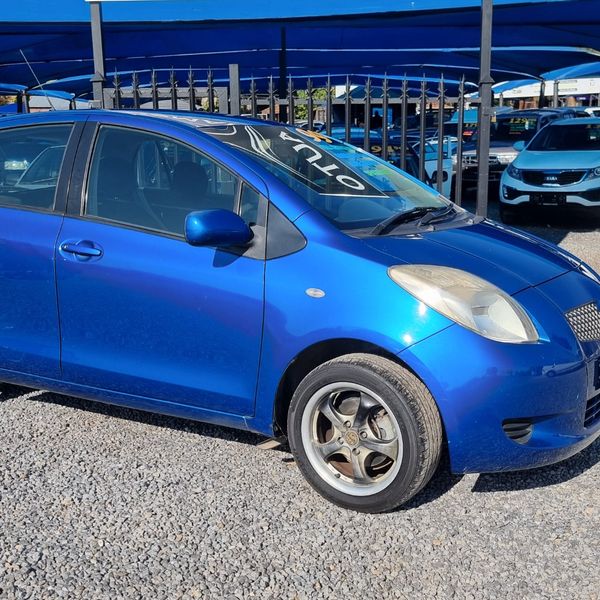 2006-Toyota-Yaris-T3-5-dr image:2