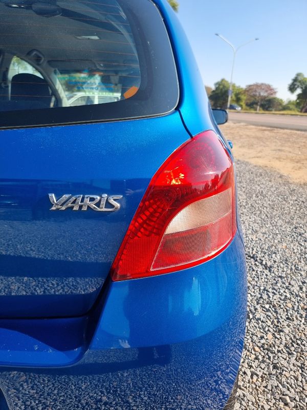 2006-Toyota-Yaris-T3-5-dr image:6