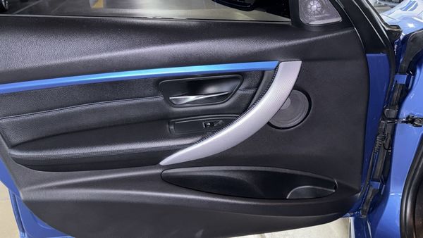 2017-BMW-3-Series-320i-M-Sport-Auto image:23