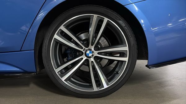 2017-BMW-3-Series-320i-M-Sport-Auto image:28