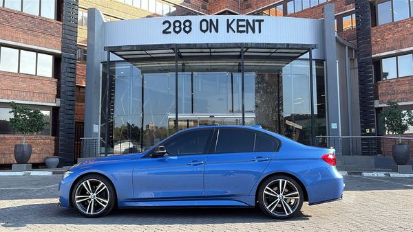 2017-BMW-3-Series-320i-M-Sport-Auto image:3